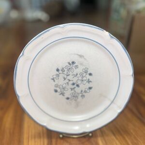 Vintage Covington Blue and White Floral Ceramic Dinner Plate